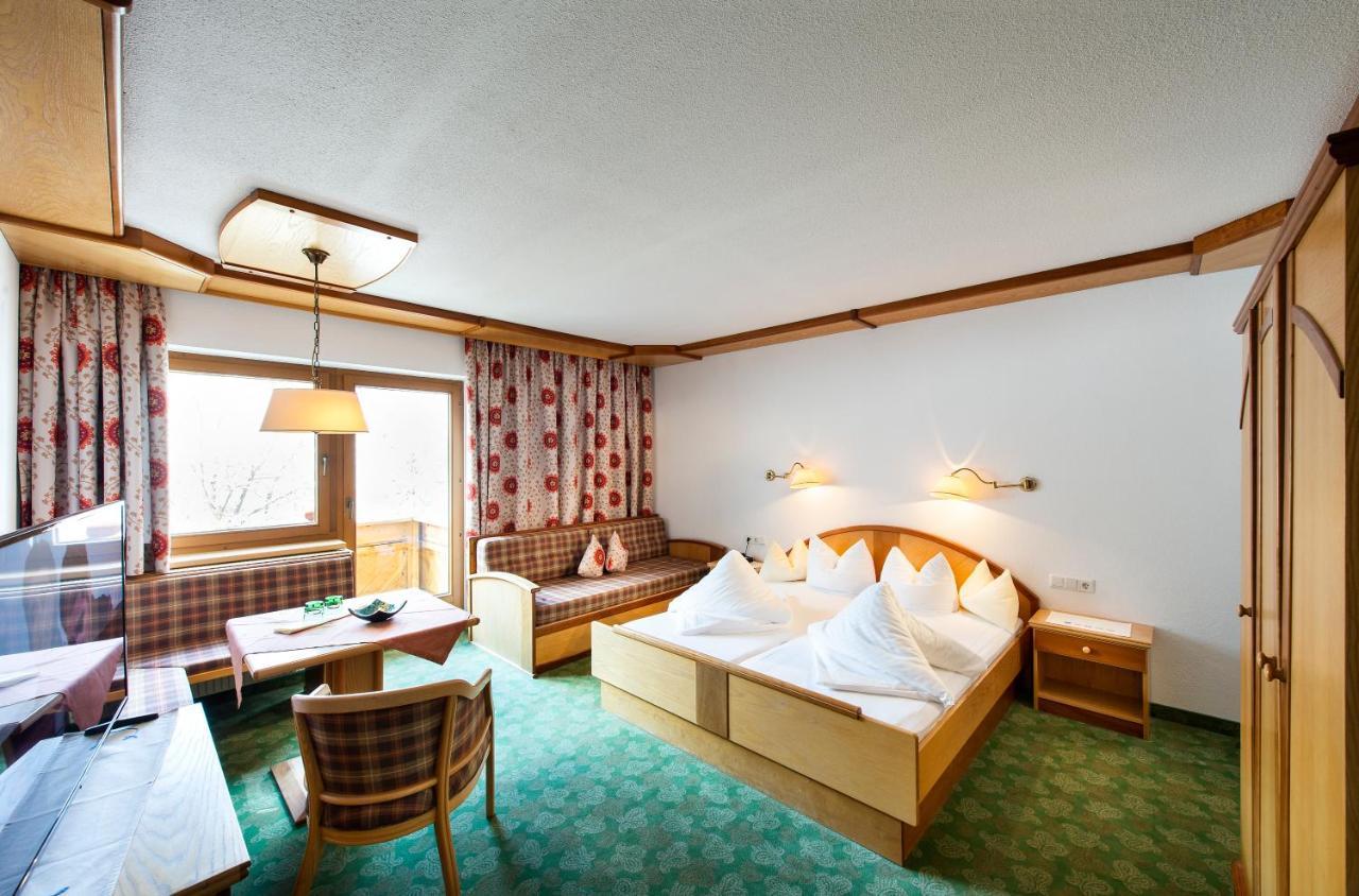 Huber Hotel Tramserhof ランデック エクステリア 写真